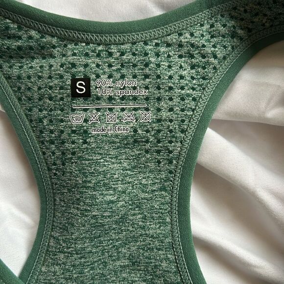 Workout sports bra and matching leggings. Small, Green, NWOT - Picture 3 of 8